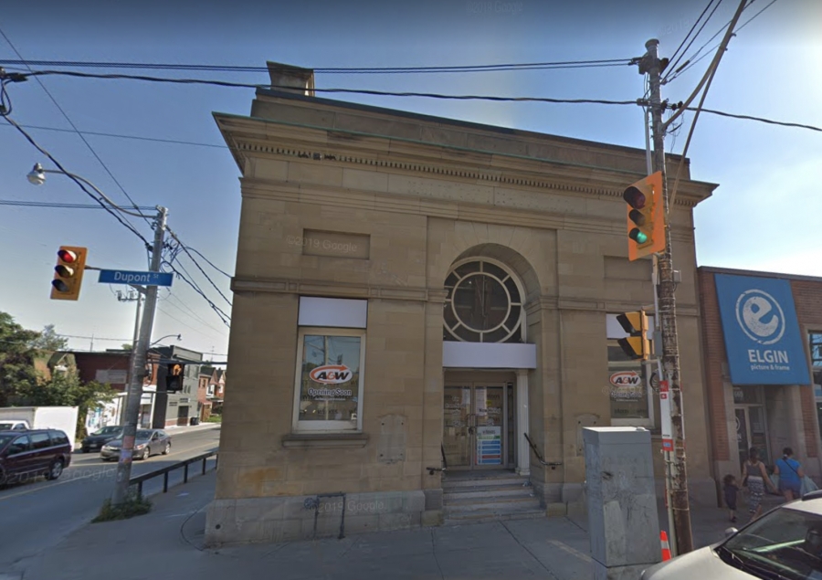 View of the Merchants Bank building from Dupont Street at Christie, September 2018 (courtesy of Google Maps)
