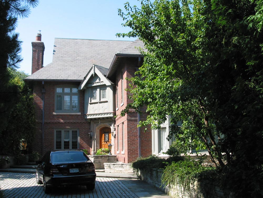 ACO Toronto 1 Old Forest Hill Road