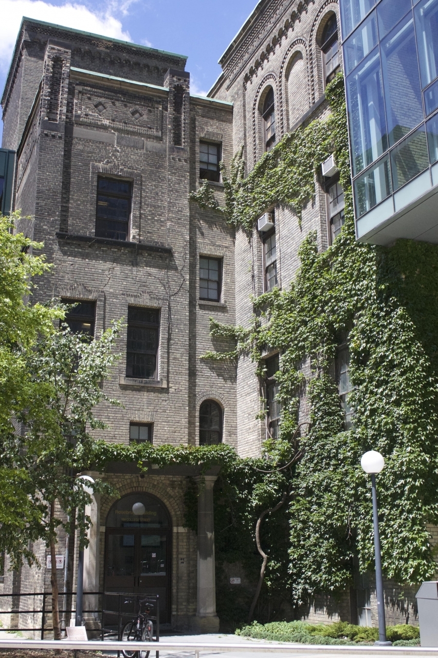 ACO Toronto - University of Toronto St. George Campus; Rosebrugh Building