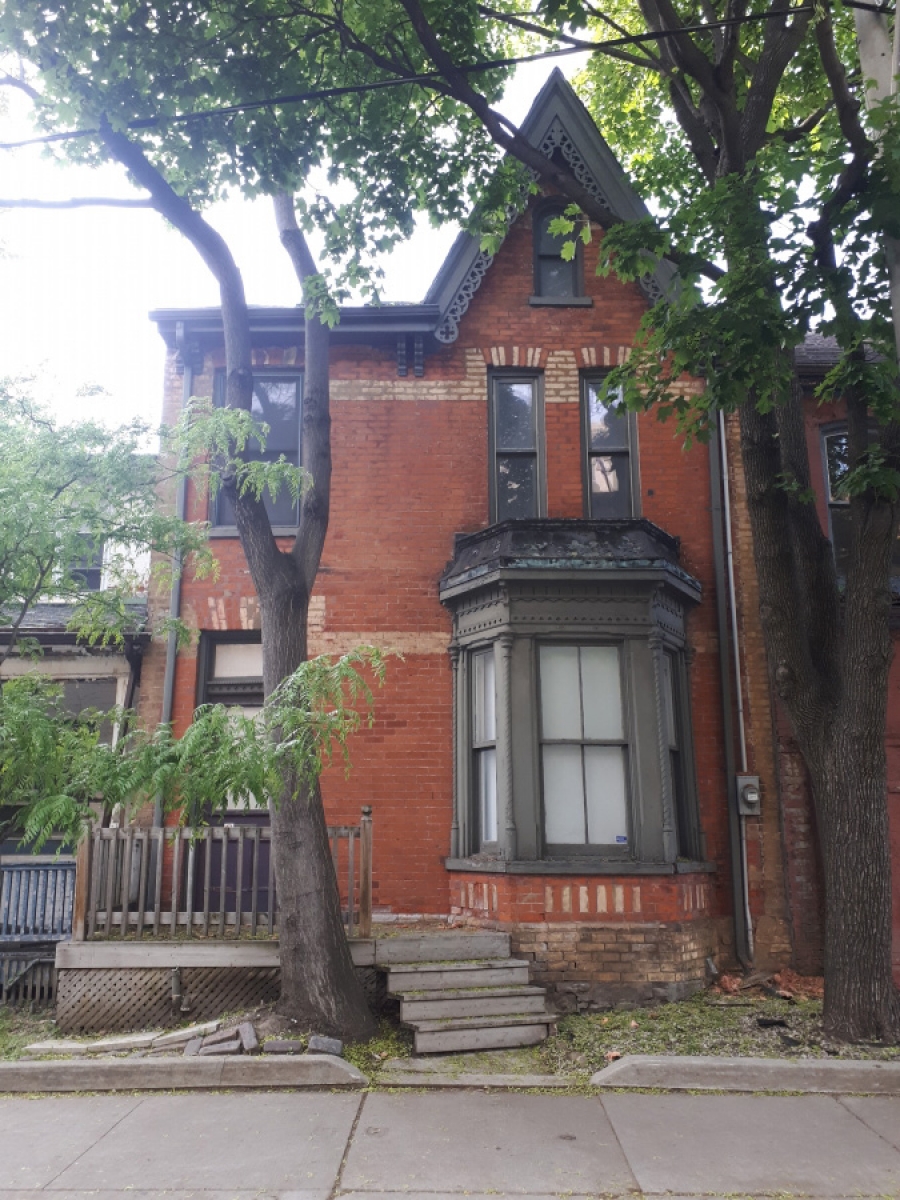 48 Harbord Street, Toronto - June 2019 - Photograph by Adam Wynne
