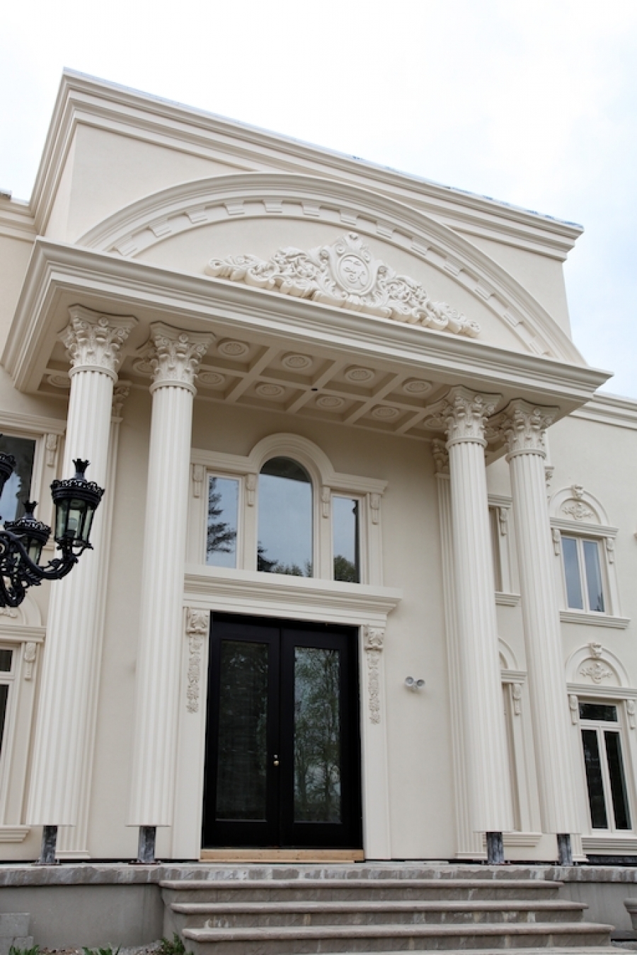 ACO Toronto 40 Park Lane Circle