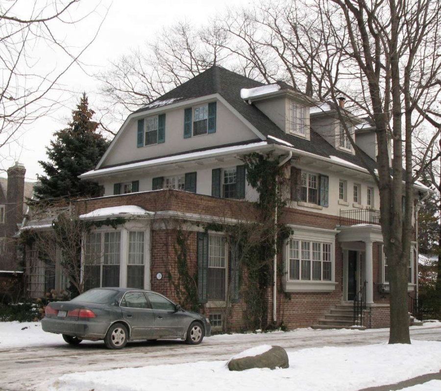 ACO Toronto - 139 Roxborough Drive