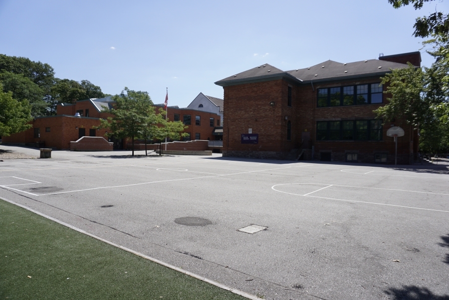 ACO Toronto Hillcrest Community School