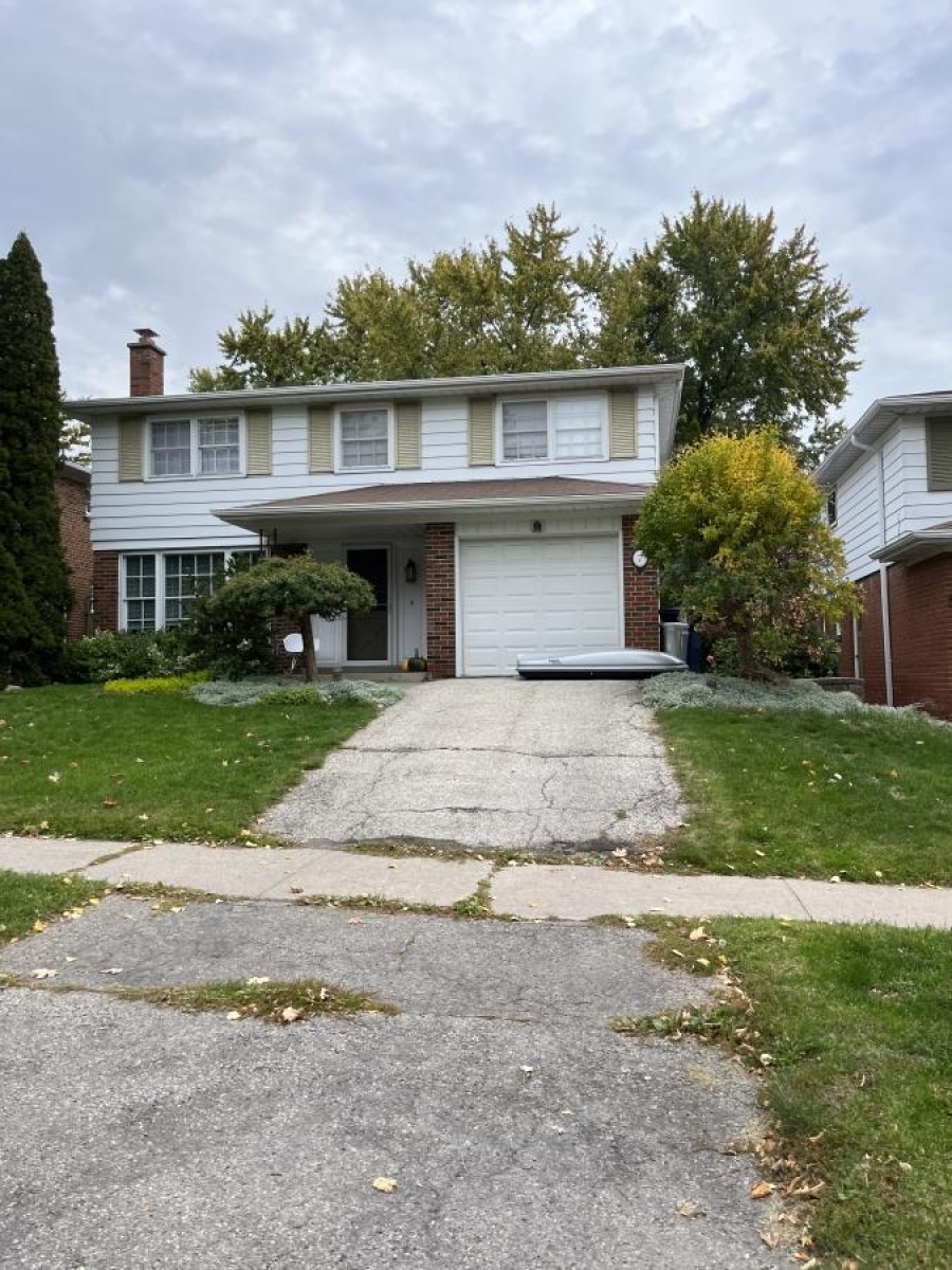 ACO Toronto 7 Cathedral Bluffs Drive