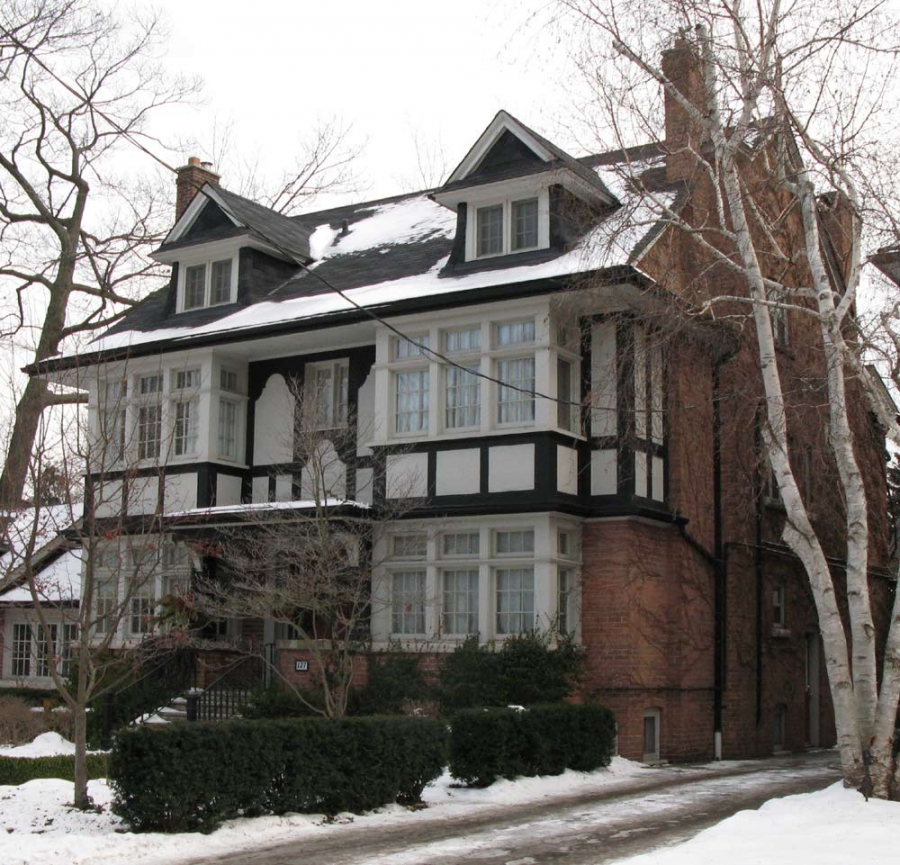 ACO Toronto - 127 Roxborough Drive