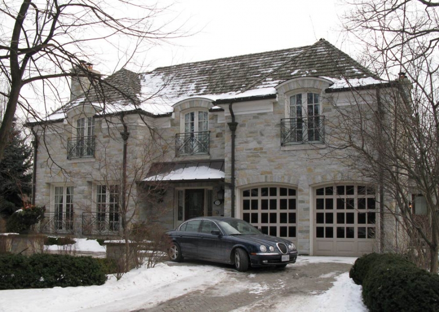 ACO Toronto - 131 Roxborough Drive